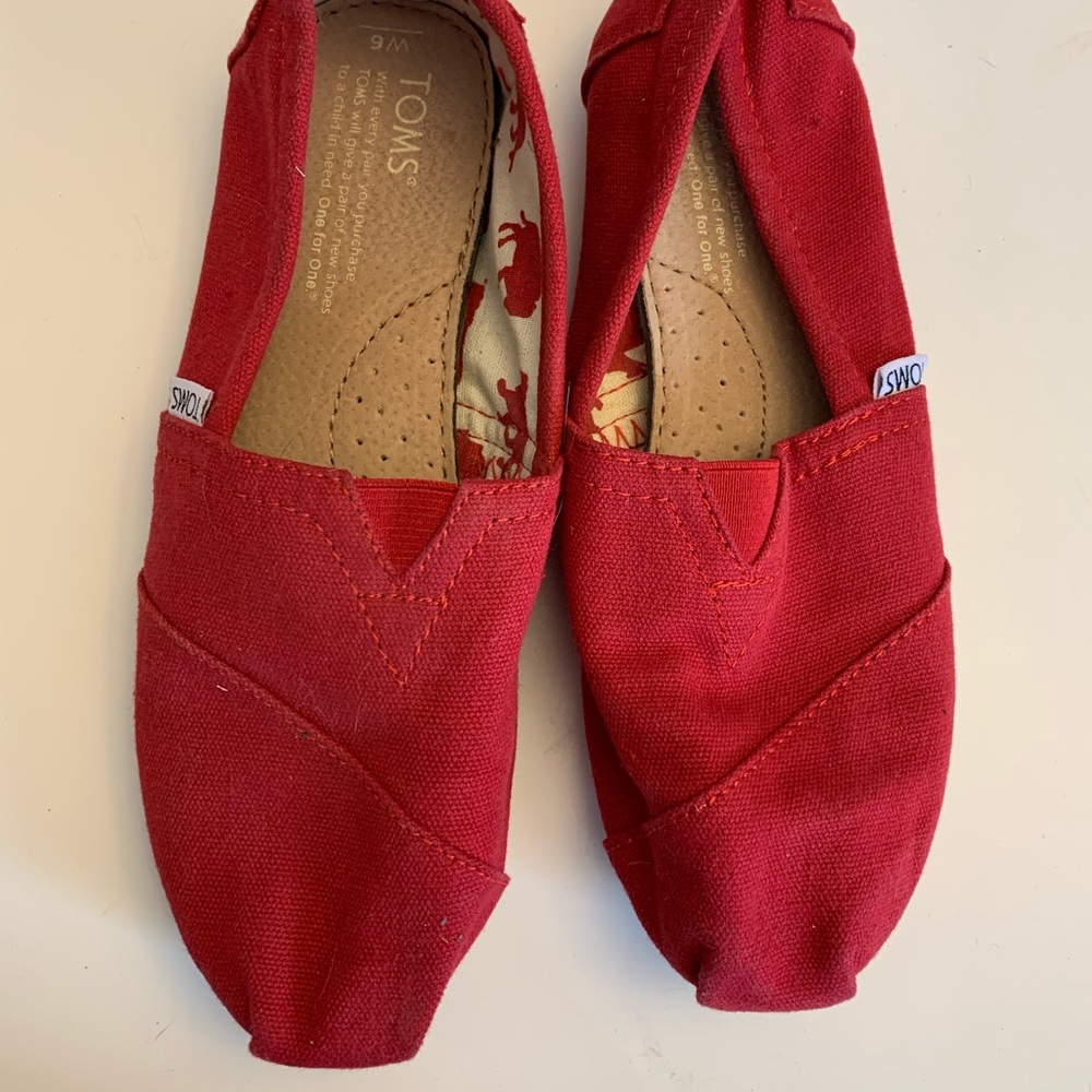 Red Toms